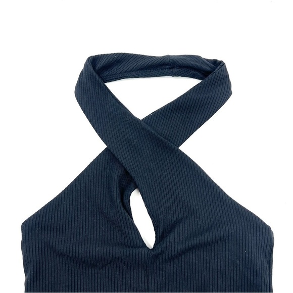 Aritzia wilfred crisscross halter top in black size XS - Picture 2 of 8